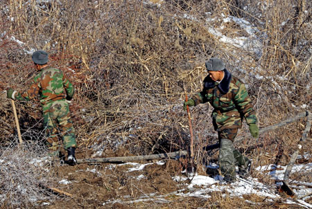 Обнаружен незаконный трубопровод на границе Кыргызстана и Казахстана