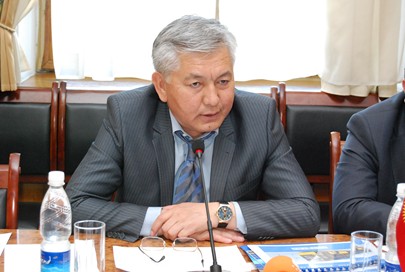 Иса Омуркулов: с повышением тарифов на проезд, условия перевозок не стали лучше.