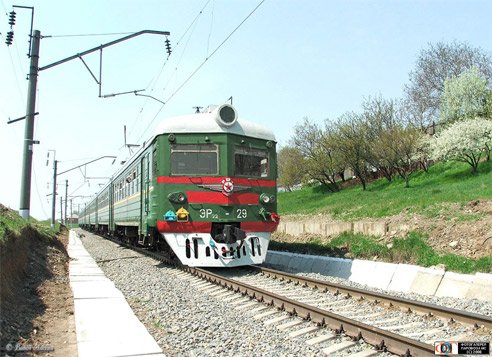 Узбекистан временно закрыл 4 железнодорожных пункта пропуска на границе с Киргизией