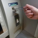 Соцфонд Кыргызстана переводит пенсионеров на банковское обслуживания