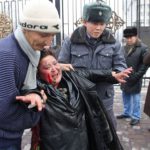 Акт самосожжения у здания Жогорку Кенеша