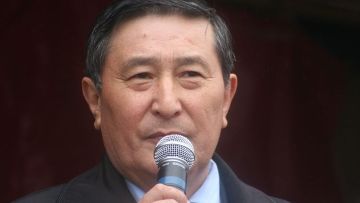 Мукар Чолпонбаев: «Какая вам разница, зачем мы выдвигаем требования, которые правительство уже выполнило?»