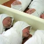 Бишкекчанка родила 10 близнецов!