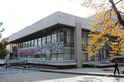 Марафон для сбора средств Русскому театру драмы