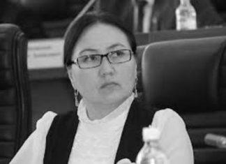 Э. Иманкожоева, депутат ЖК, фракция СДПК: «Жапаров нагло лжет»