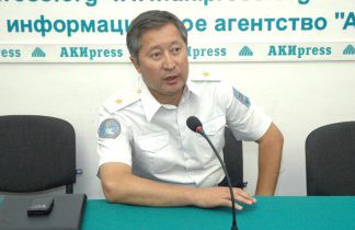 Т.Исаев: Мне стыдно за моих коллег, в Бишкеке 44,4% сотрудников ДПС не прошли аттестацию