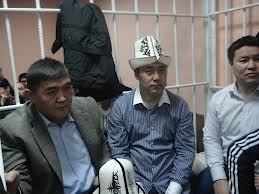 Медербек Сатиев и Курманкул Зулушев поделились мнением относительно судебного заседания по делу трех депутатов «Ата-Журта»