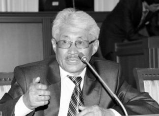 Турсунбек Акун: «Это все проделки Турсунбая Бакир уулу»