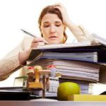 Трудоголиков отметят повышенной зарплатой