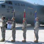 В Бишкек прибыла делегация из США. Цель визита — обсуждение вопросов сворачивания деятельности ЦТП из аэропорта «Манас»