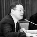 Осторожней говори, «Аптекарь»