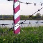 Пограничники Кыргызстана и Таджикистана проводят переговоры по урегулированию конфликта на границе в Ляйлякском районе
