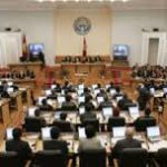 Депутаты от «Ата Мекена» выступают против законопроекта о придании НПО статуса «зарубежных агентов»