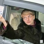 Сотрудники МРЭО и автошколы за определенную сумму выдавали водительские удостоверения