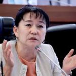 Айнуру Алтыбаева требует установить пошлину на вывоз руды из страны