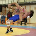 В Бишкеке в СДЮСШОР имени Р.Санатбаева прошел чемпионат города по греко-римской борьбе