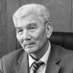 Абдрахманов теперь озирается на власть?