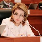Дамира Ниязалиева попросила своих коллег не политизировать вопрос Кумтора