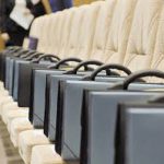 Чиновники связаны между собой близкородственными узами