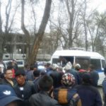 Митингующие запретили журналистам снимать раздачу еды