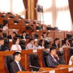 Парламент разрешил взимать пошлины за въезд авто из других стран