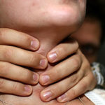 Изнасиловали и задушили