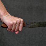 В Чолпон-Ате мать ударила сына ножом