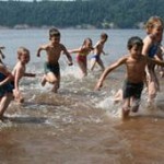 В МЧС рассказали о правилах безопасности для детей на воде