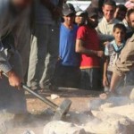 Боевики ИГИЛ разрушают Пальмиру