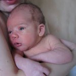 Врачи роддома №2 изъяли из матери недоношенного ребенка и оставили его умирать