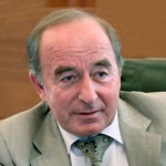 Коркмазов готовится к операции по удалению атеромы