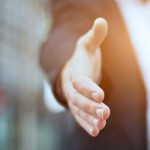 Кандидаты от оппозиции клянутся божьей карой и будущим своих детей