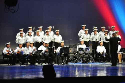 Ансамбль песни и пляски Черноморского флота выступит в Киргизии