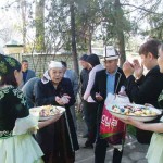 210 праздничных улыбок в Нооруз