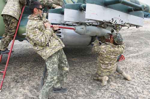 Военные соколы идут на взлёт