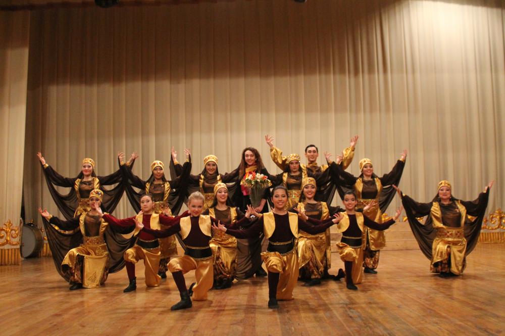 В Бишкеке прошли международные соревнования по арабским танцам