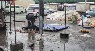 Пьяная с новорожденным на руках ходила по Ошскому рынку — ГУВД