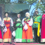 С песней мы будем жить до ста лет