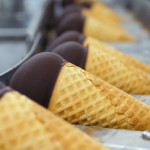 В Узбекистане 186 человек массово отравились мороженым