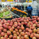 Продукты из Кыргызстана предложили продавать в торговом центре в Сибири