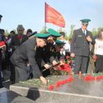 Зажгли свечи памяти