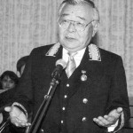 Он жил, светя другим!