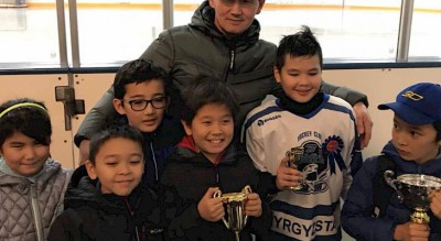 Маленькие хоккеисты из Кыргызстана выиграли международный турнир в США