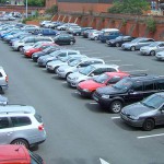 В Кыргызстане намерены в два раза снизить цены на регистрацию авто.