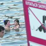 Ты туда купаться не ходи, ты сюда ходи!