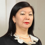 Зууракан Каденова освобождена от должности замминистра труда и соцразвития после авиадебоша