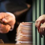 В Брунее будут насмерть забивать камнями за супружескую измену и однополый секс