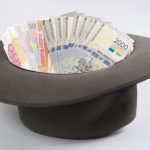 Когда уже за «шапку» будут давать по шапке?