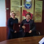 Два медицинских автопоезда подарили Кыргызстану