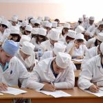 Выделено дополнительно 90 грантовых мест на медицинские специальности
